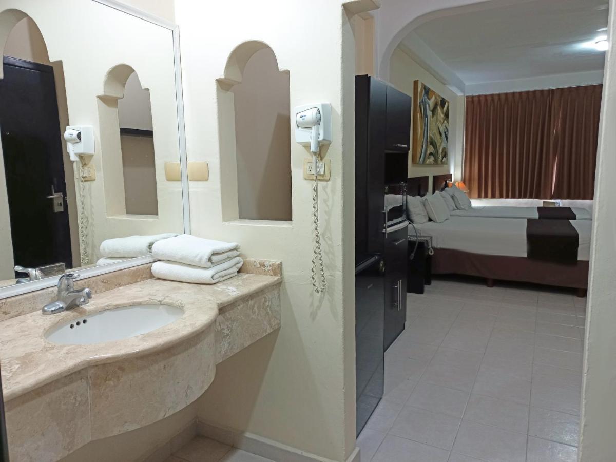 Hotel Villa Margaritas Villahermosa Exteriör bild
